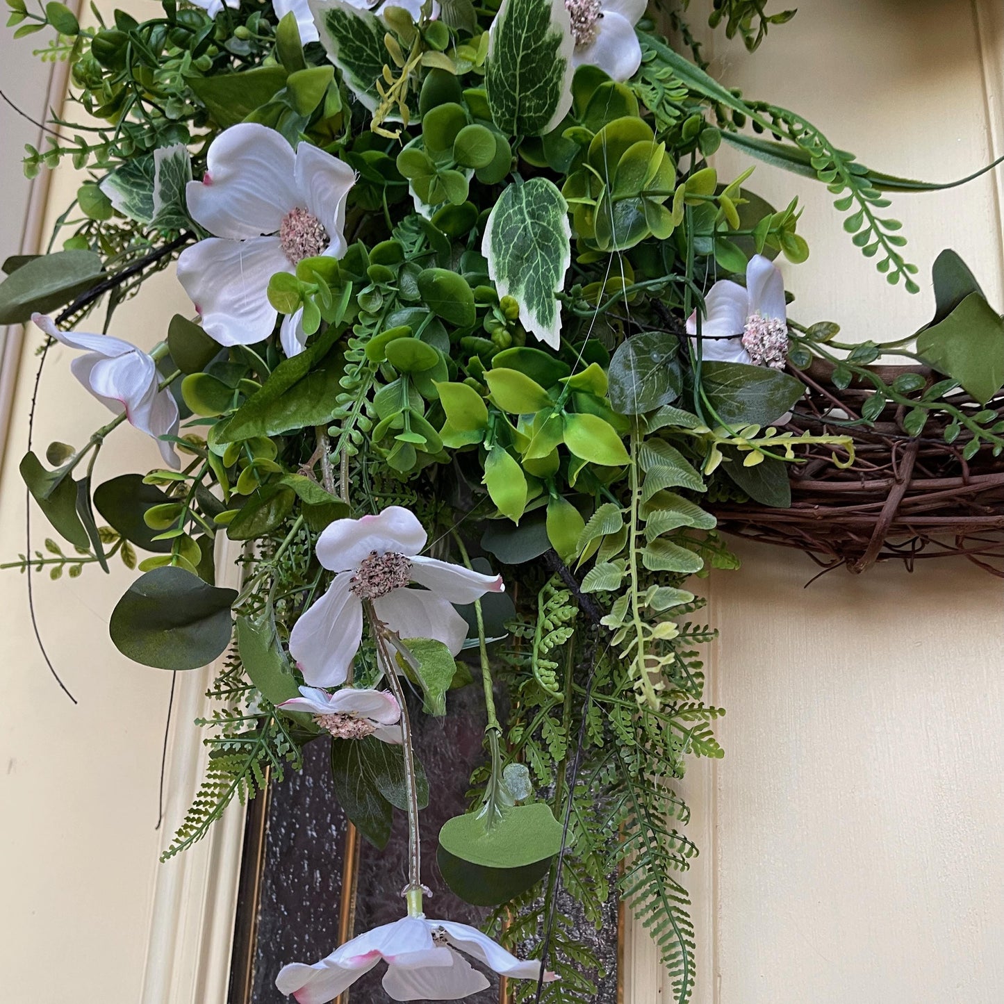 Dogwood Wreath for front door, Christian Easter door wreath, Easter Decorations, Home Decor, Spring Wreath, Church Decorations for hallway