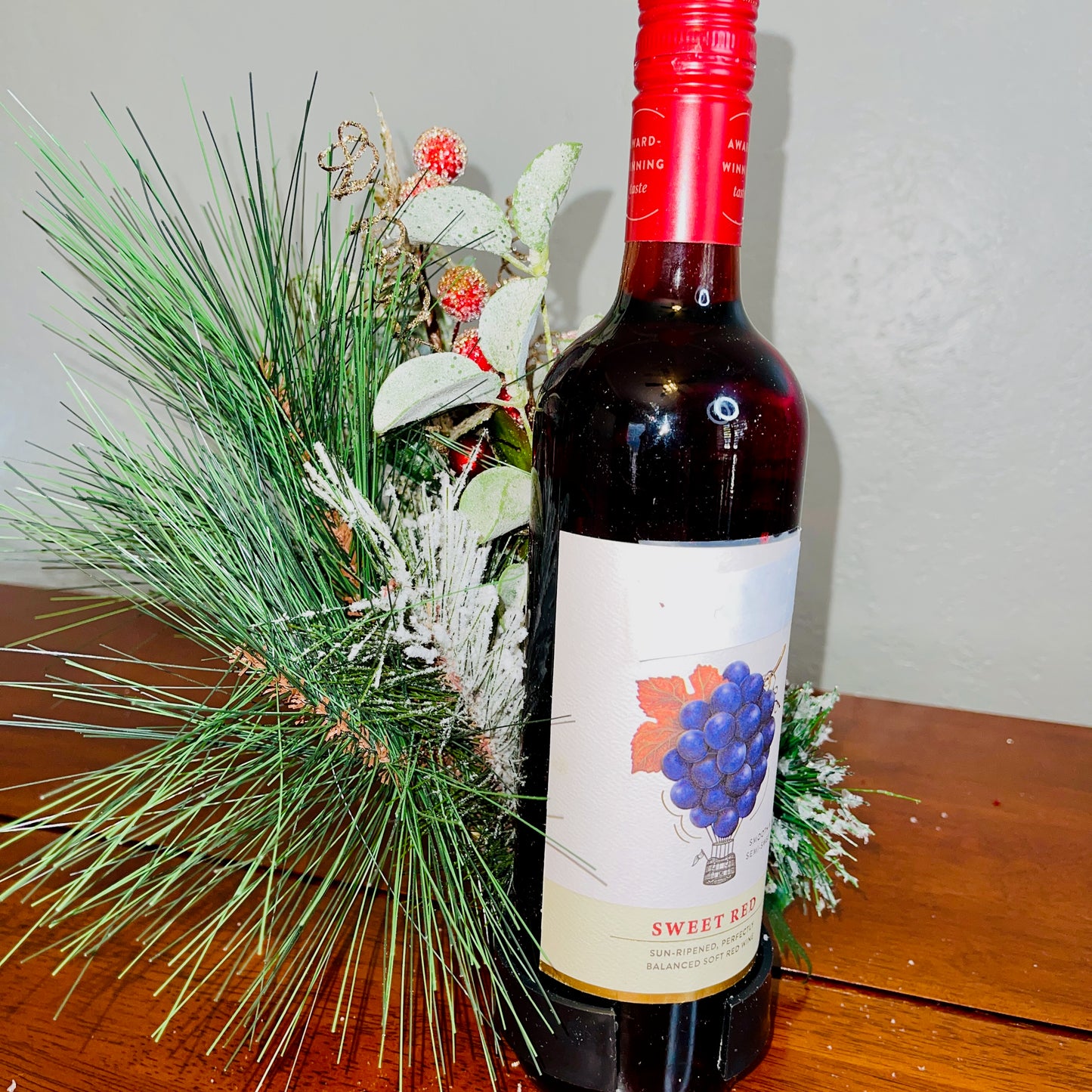 Holiday Wine Bottle Arrangement with Owl – Rustic Christmas Gift for Teachers, Coworkers & Friends (Copy)