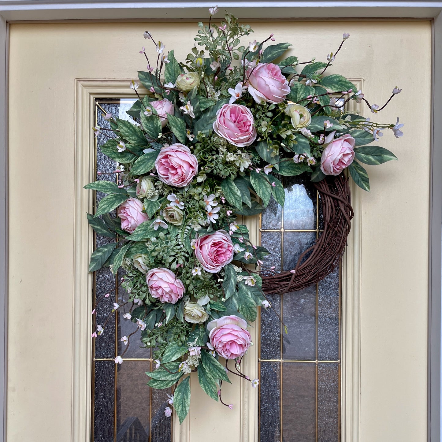 Romantic Pink Rose Grapevine Wreath | Front Door Decor for Spring