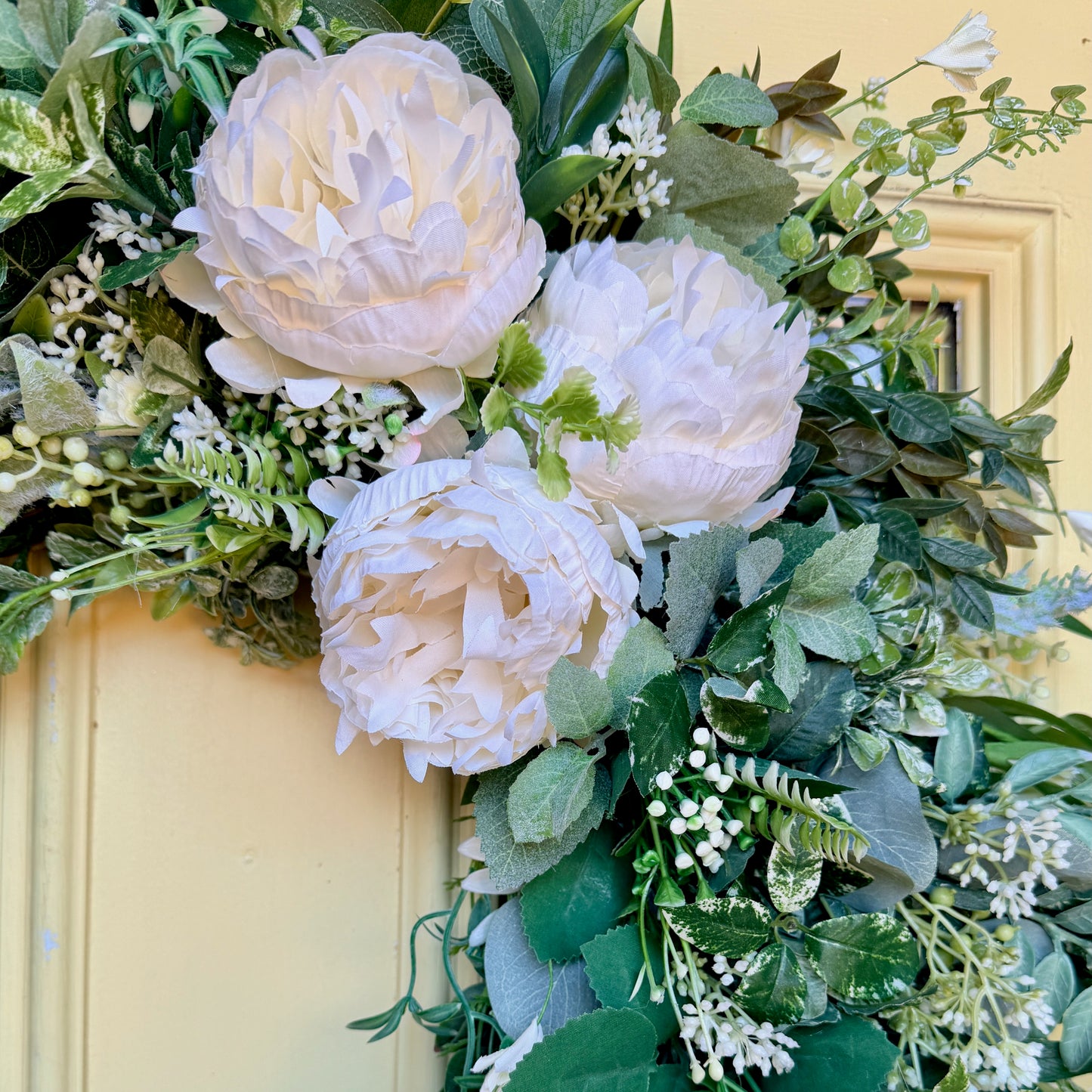 Ivory Peony & Greenery Grapevine Wreath – Elegant Neutral Spring Front Door Decor