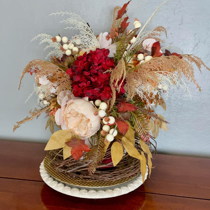 Burgundy & Gold Velvet Pumpkin Arrangement – Elegant Fall Floral Centerpiece for Thanksgiving & Autumn Decor