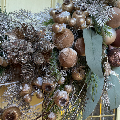 Neutral Christmas Wreath in Champagne, Gold & Bronze | Elegant Door Décor