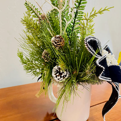 Holland Cow “MOO” Christmas Mug Arrangement — Farmhouse Gift for Teachers & Secret Santa (Reusable Mug)