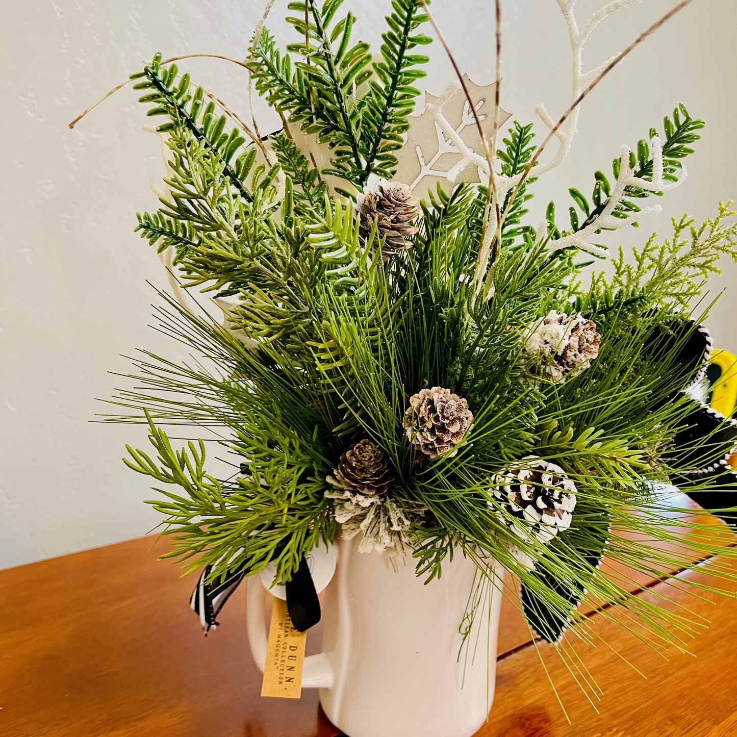 Holland Cow “MOO” Christmas Mug Arrangement — Farmhouse Gift for Teachers & Secret Santa (Reusable Mug)