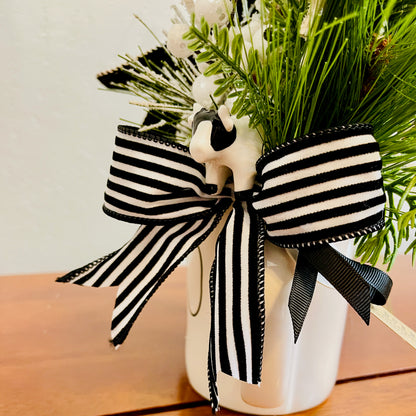 Holland Cow “MOO” Christmas Mug Arrangement — Farmhouse Gift for Teachers & Secret Santa (Reusable Mug)