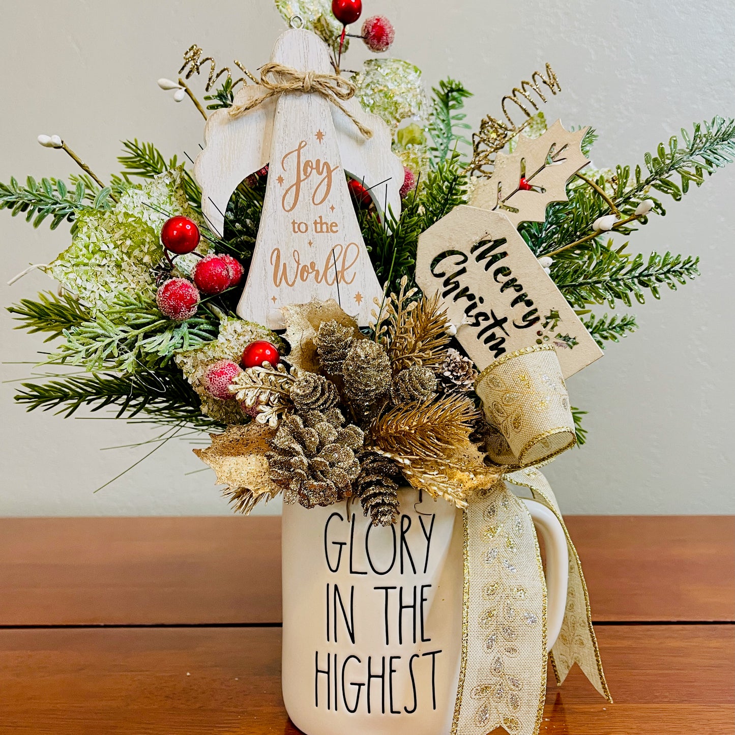 Glory in the Highest” Christmas Mug Arrangement — Faith-Filled Teacher & Secret Santa Gift (Reusable Mug)