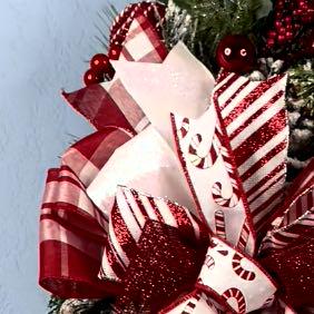 Christmas Peppermint Wreath for Front Door Holiday Decor Christmas Decorations for Home Decor Xmas Traditional Colors red and white