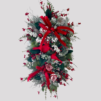 Cardinal Rustic Christmas Wreath Decor for Front Door Office Holiday Decorations Christmas Cardinal Decor Gifts Traditional Christmas Colors