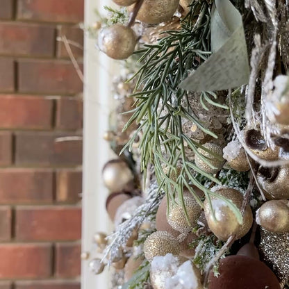Neutral Christmas Wreath in Champagne, Gold & Bronze | Elegant Door Décor